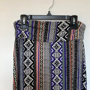 Vibrant pattern Maxi Skirt with side slits